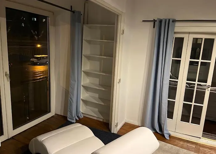 Geraeumige, Helle 3 Zimmer Fewo